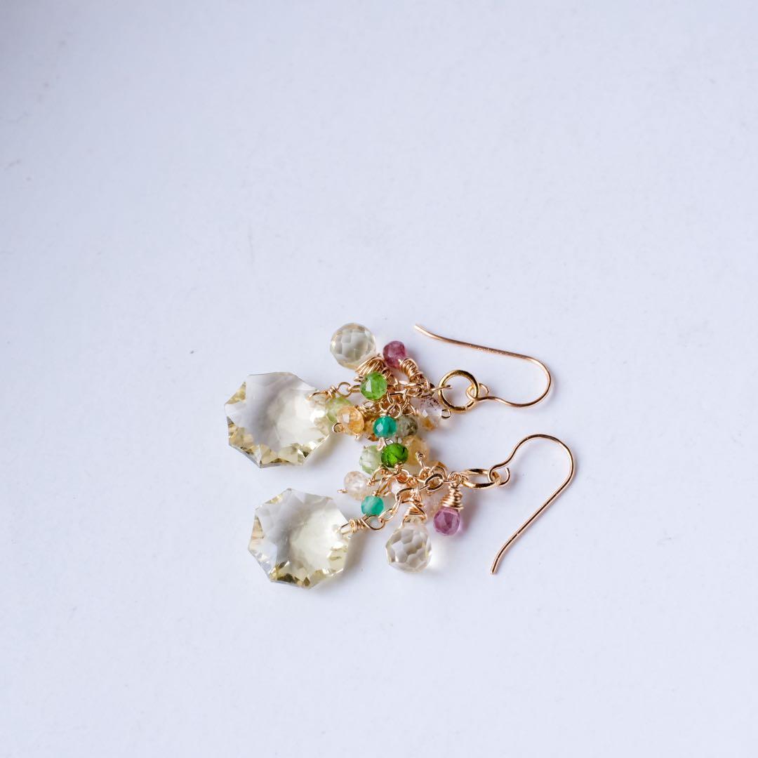 14kgfレモングリーンゴールドロゼットピアス/イヤリング