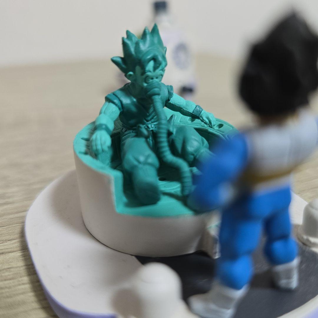 ドラゴンボールカプセル　８体セット