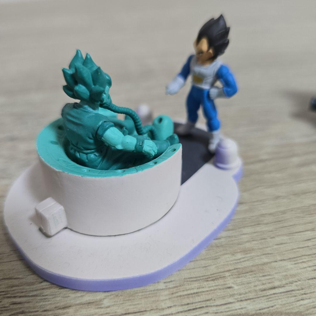 ドラゴンボールカプセル　８体セット