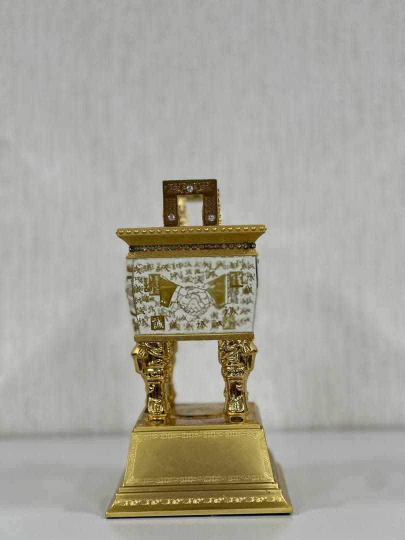 【高級美品】金属製 玉璽型インテリア装飾 置物 ゴールド 縁起物 開運 風水