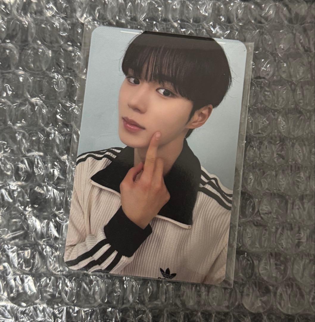 ALD1 mnet plus merch ほっぺつん ver. トレカ ジュンソ - メルカリ