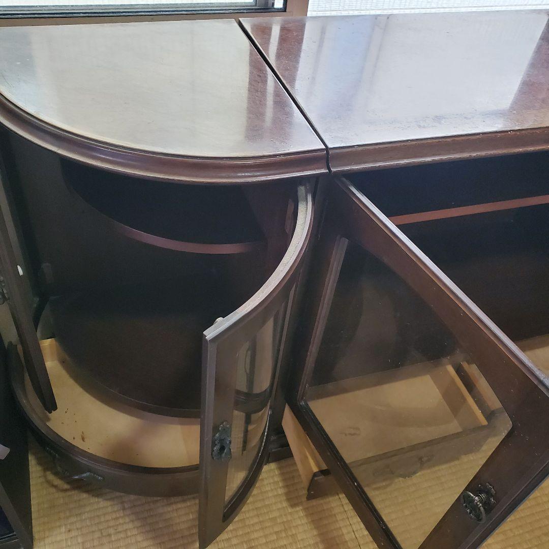 珍しい前面ガラス張りのレアなアンティー キャビネット♪