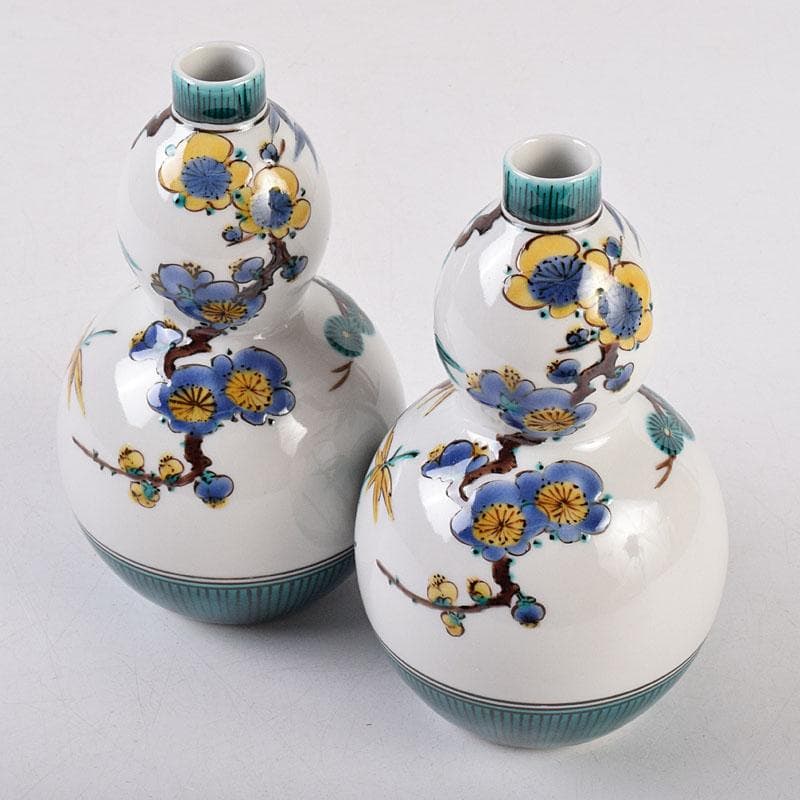 九谷焼　三代三ツ井為吉作　色絵松竹梅文　瓢箪徳利　一對　共箱　C　R8925