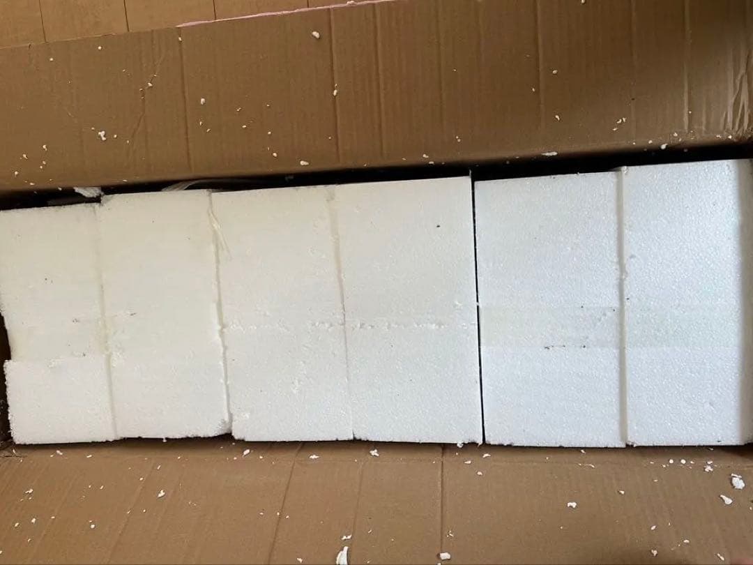 3灯ペンダントライト グレーガラス