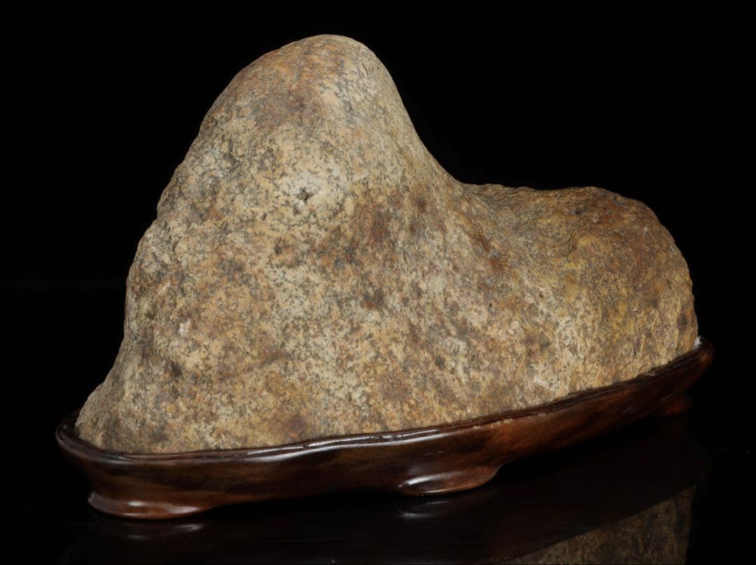 山景石 遠山景 観賞石 台座付 3.1kg 水石 自然石 景石 盆景 盆石 飾石