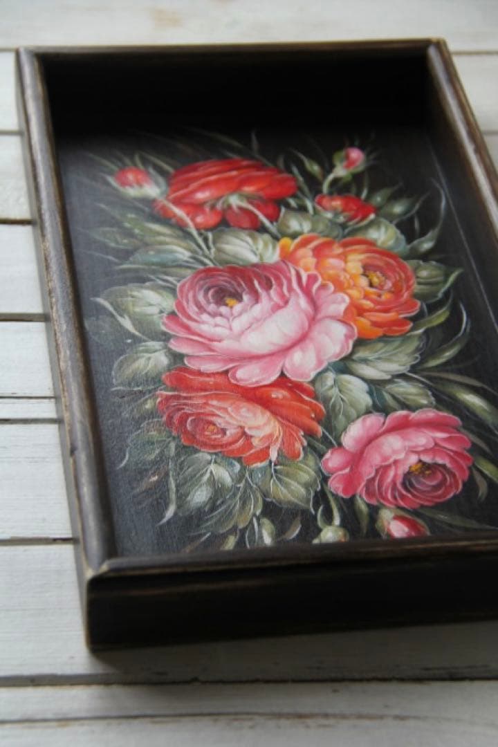 ロシア雑貨☆Rose木製トレイ薔薇 ジョストボ柄 マトリョーシカ ガリーナ作