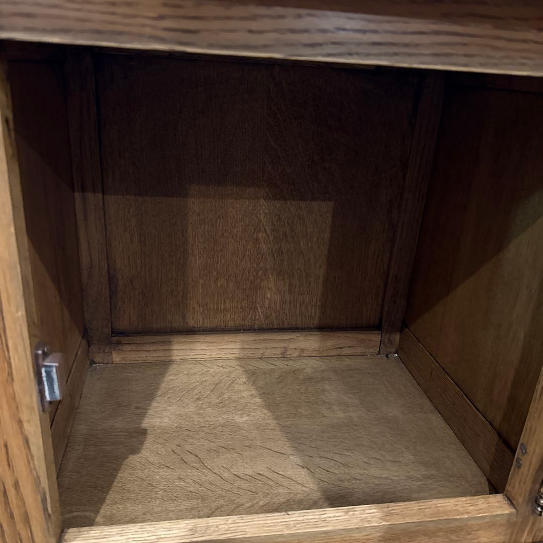 年末年始saleヴィンテージ　木製サイドテーブル　扉収納付き　1