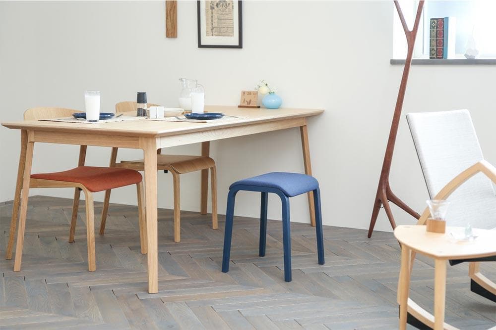 旭川家具 匠工芸 TAPEREDスツールA ロータイプ オーク 張座 ネイビー