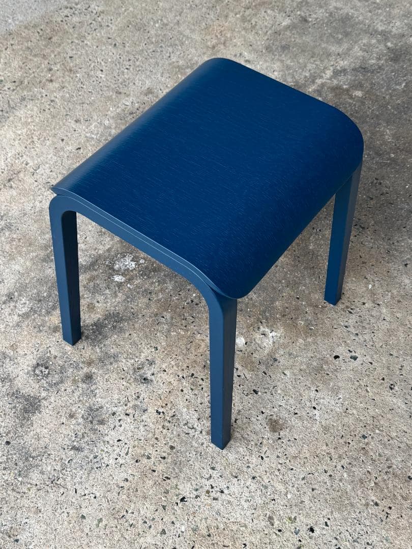 旭川家具 匠工芸 TAPEREDスツールA ロータイプ オーク 張座 ネイビー