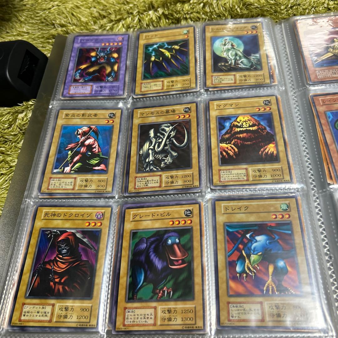 遊戯王カード　初期　まとめ売り