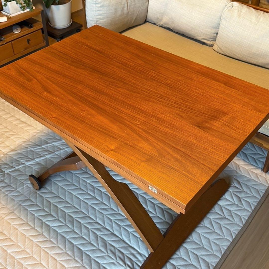 Calligarisコヌビアマスコッティ伸長・昇降式テーブル