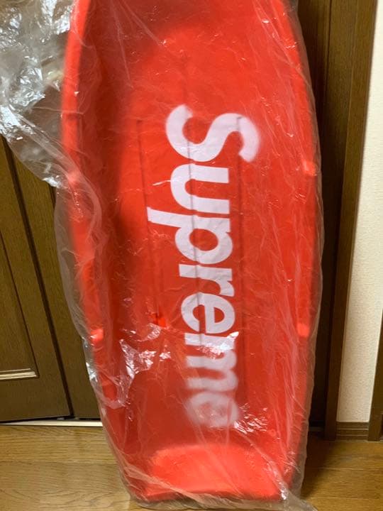 Supreme Sled Red シュプリーム スレッド ソリ レッド-予約発売
