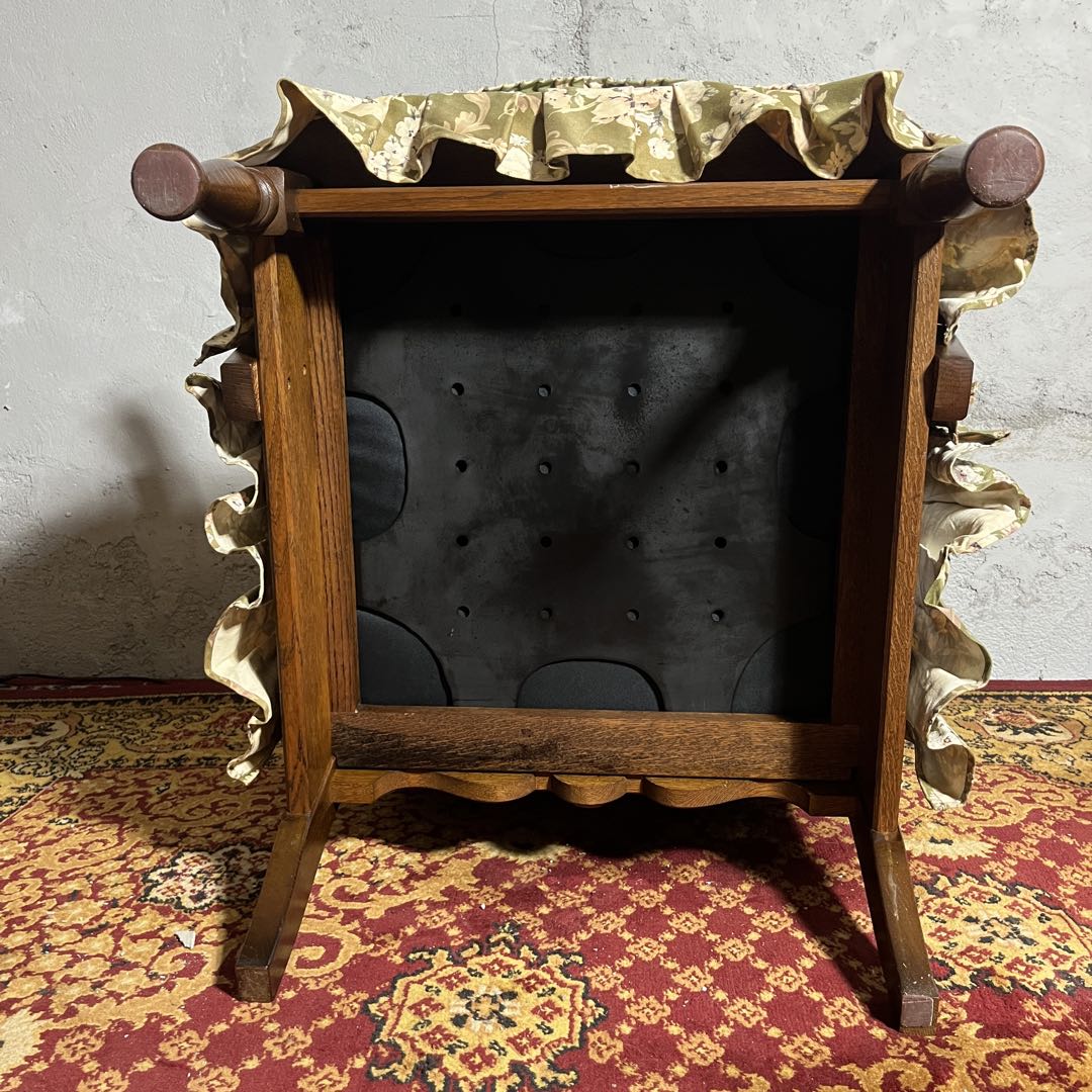 【キツツキ】ラウンジチェア 1人掛け 花柄クッション付き ヴィンテージ ソファ②