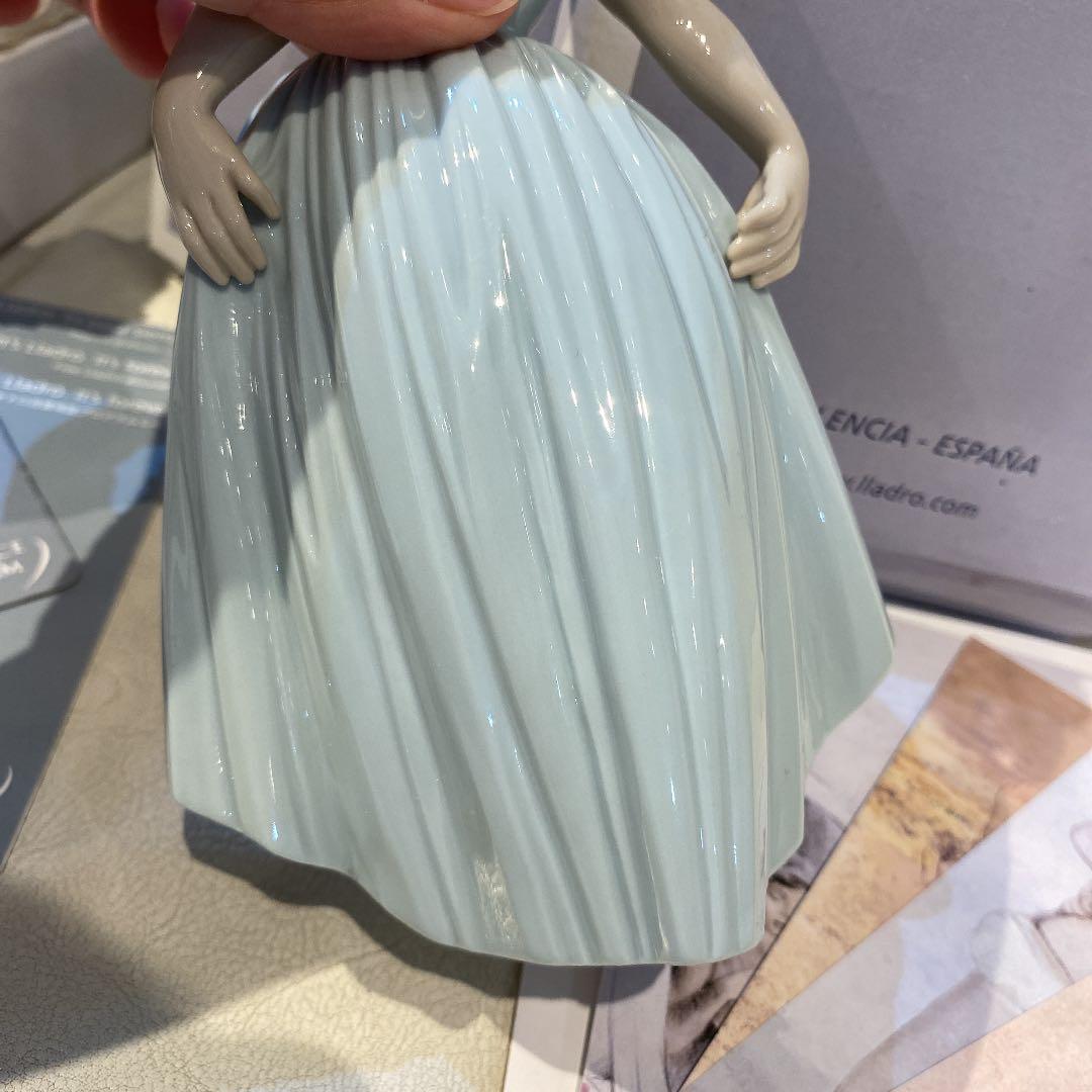 未使用品！ ☆リヤドロ☆ 可愛いロシータ フィギュリン 人形 - メルカリ