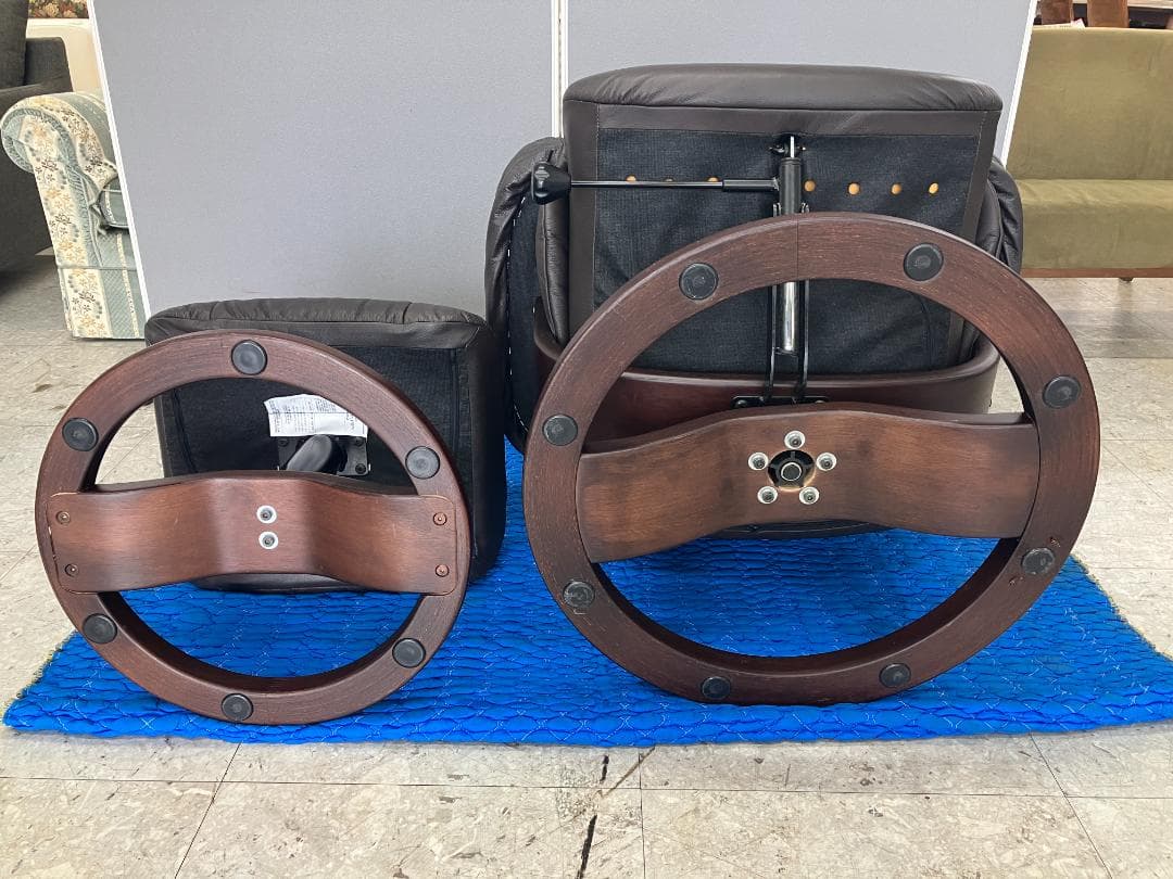 Hjellegjerde パーソナルチェア リクライニング オットマン付