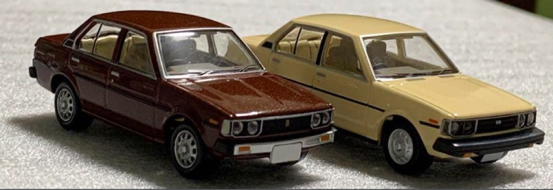 トミカリミテッドヴィンテージネオ トヨタ カローラ 2種セット|mercari