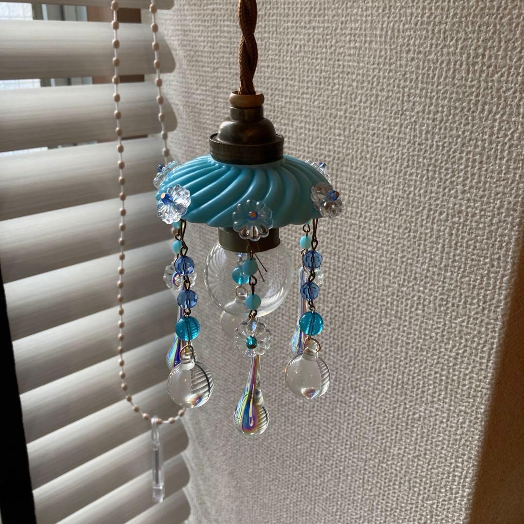 ミニシャンデリア　１９世紀　フランス　オパールセント　アンティーク　超ミニ