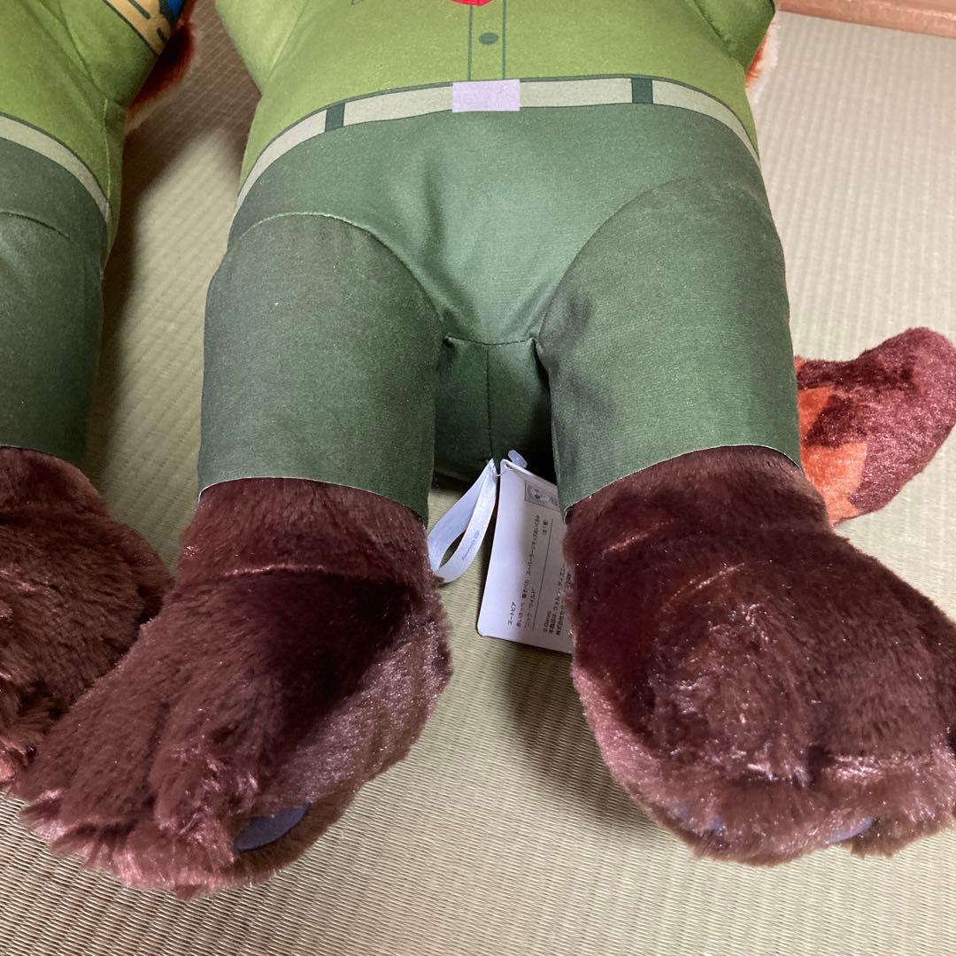 ズートピア　赤いほっぺ　寝そべりスーパーラージキッズぬいぐるみ ニック・ワイルド