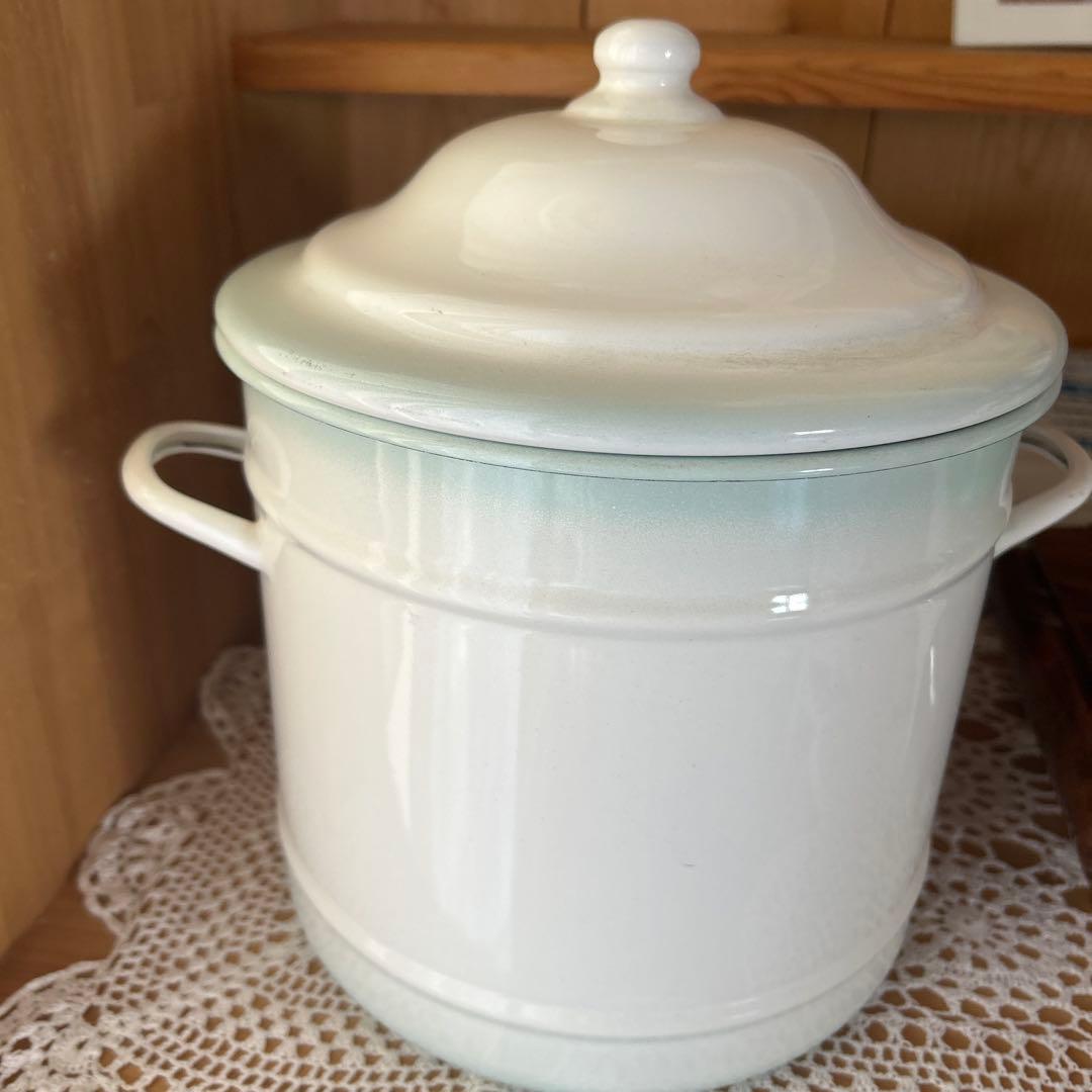 イマン ポワージュ　ビート入りストッカー