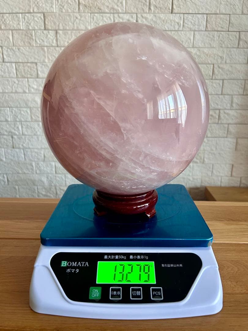 ローズクォーツ　特大　丸玉