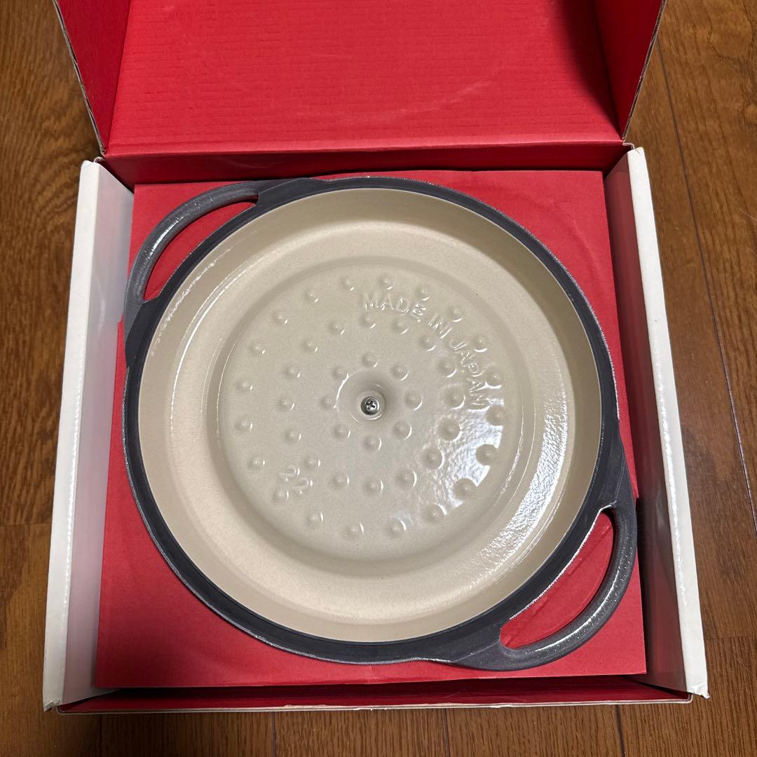 【新品】VERMICULA グレーoven pot round 22 レシピ本付