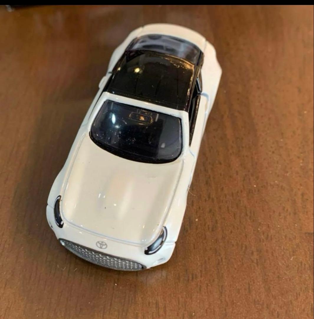 14 トミカプレミアム トヨタ S-FR 13 トミカ日産 IDS コンセプト