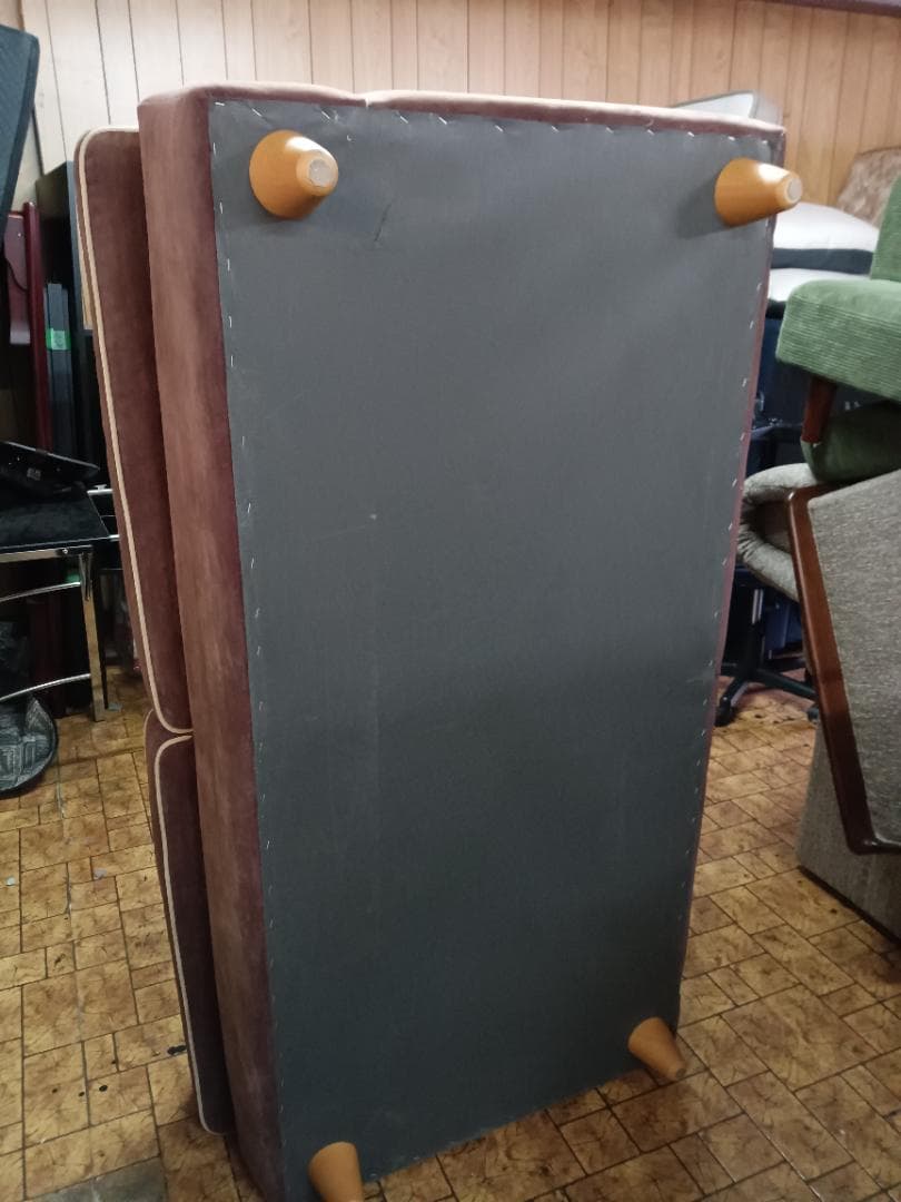 二人掛けソファー