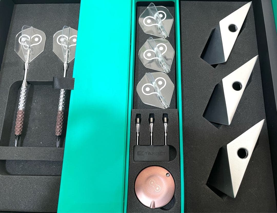 TARGET ELYSIAN 8th EDITION ダーツ