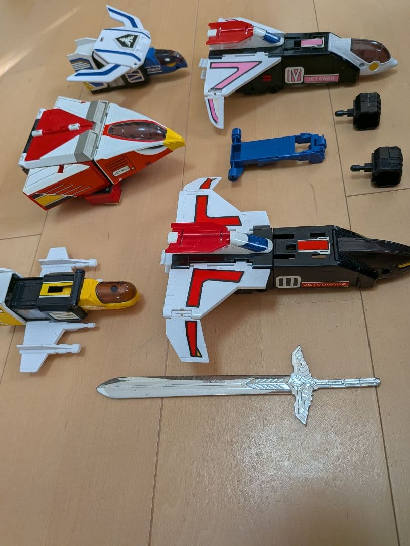 鳥人戦隊ジェットマン DX超合金 天空合体 ジェットイカロス - メルカリ