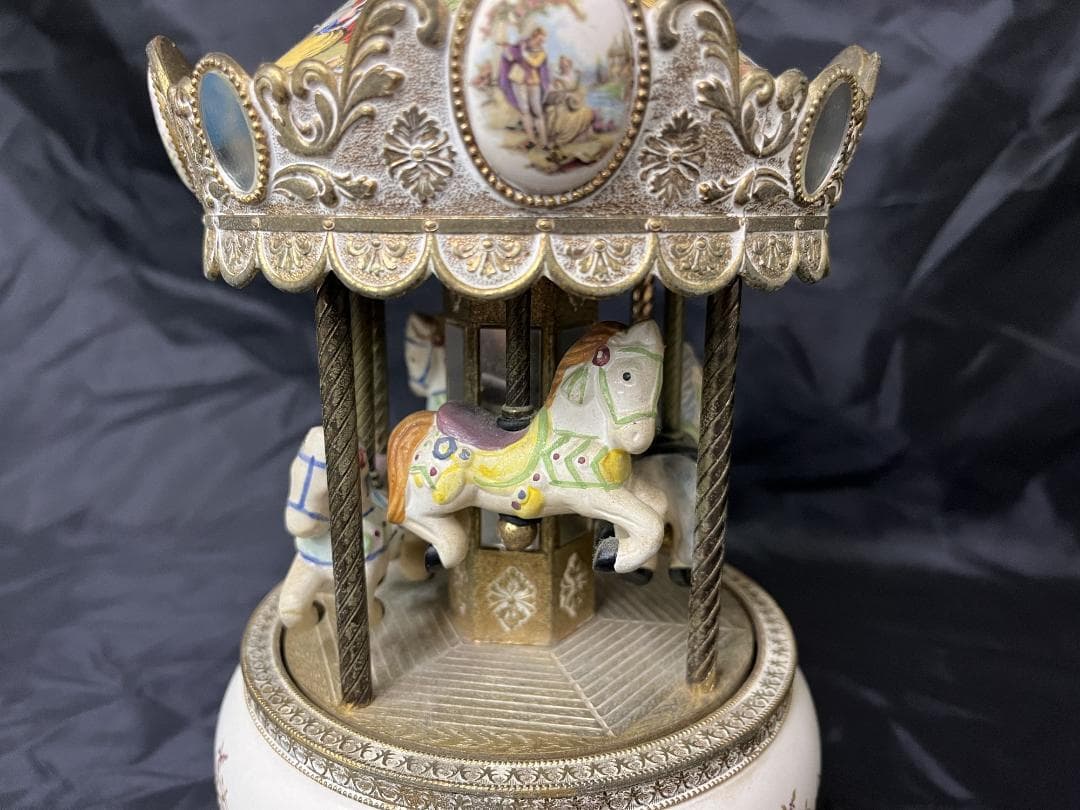 三協商事 メリーゴーランドのオルゴール 超希少！