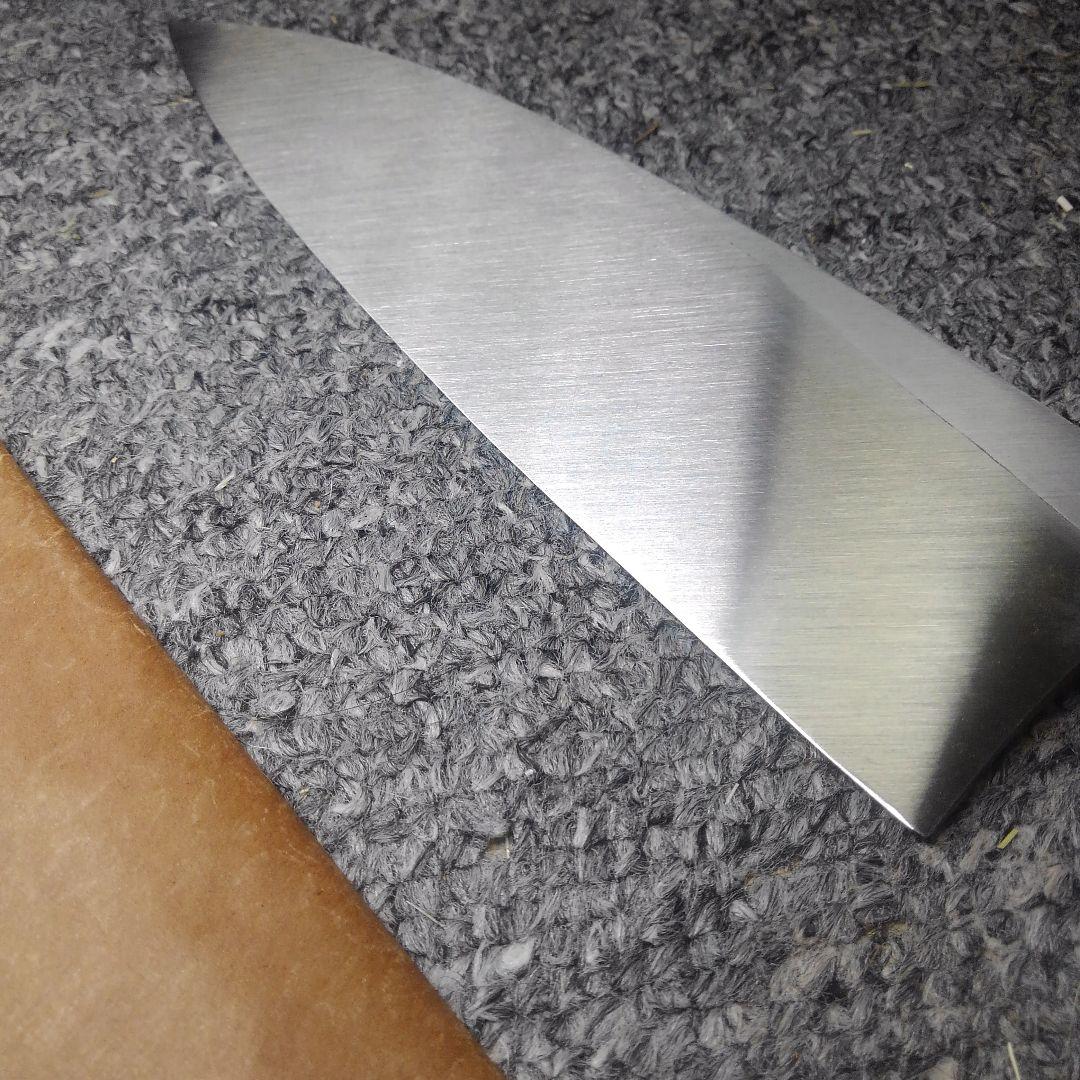 ONo.810　未使用　出刃包丁(桜東洋)