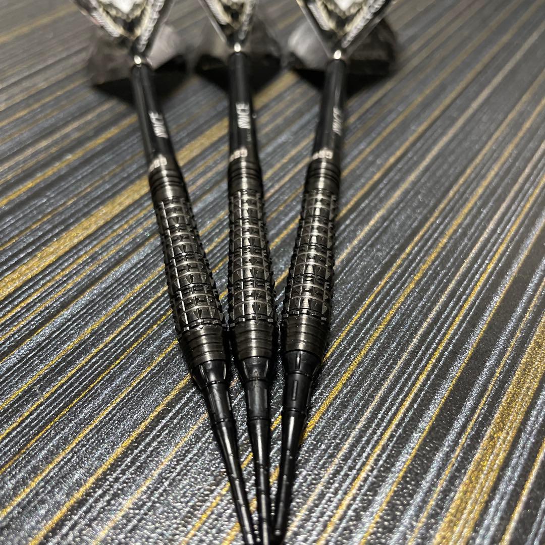 定価11000円 ソフトダーツ クロックフォース 18g CF3