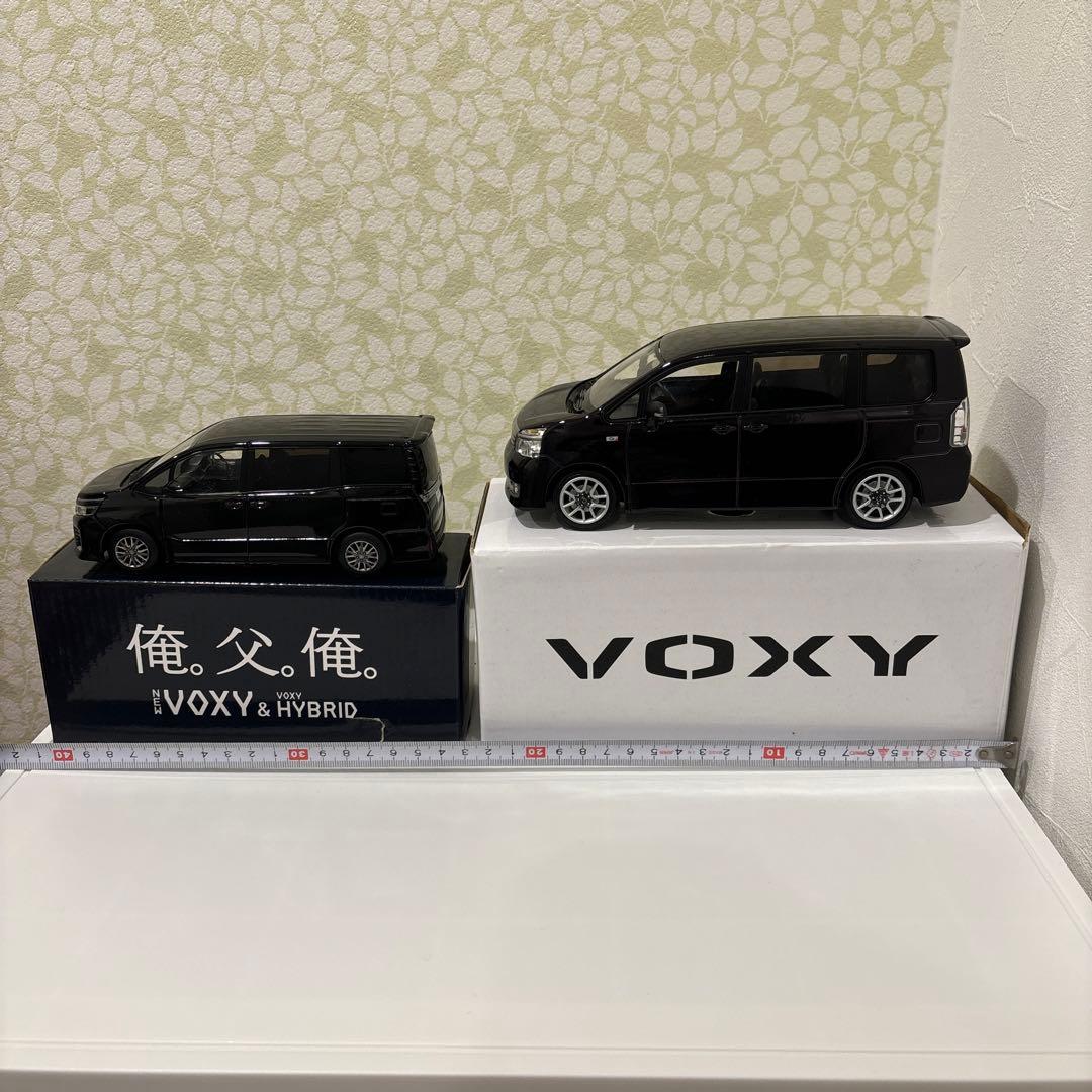 ごんちゃん様 専用 】ヴォクシー ミニカー TOYOTA トヨタ ブラック 黒