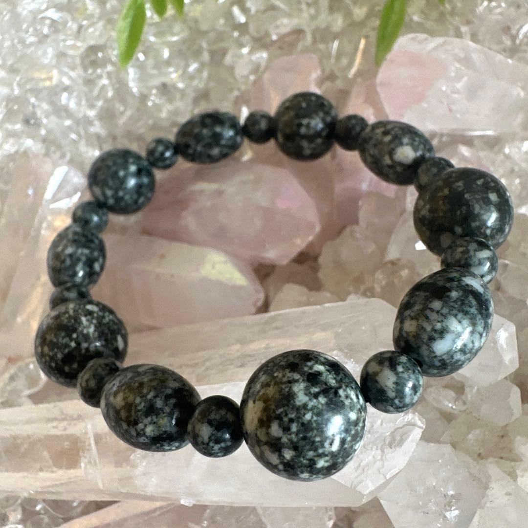 日本最高波動・宇宙ゲート配列｜遠野霊石オーバルMix 高波動ブレスレット一点もの