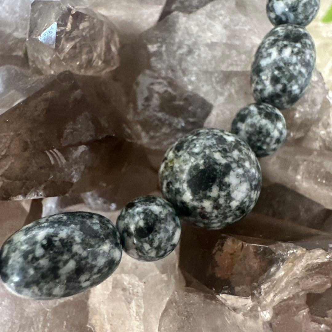 日本最高波動・宇宙ゲート配列｜遠野霊石オーバルMix 高波動ブレスレット一点もの