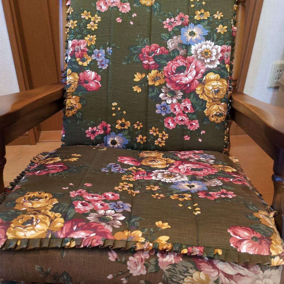 ビンテージ　東洋家具製　ロッキングチェア　オットマン付き　花柄　TOYO