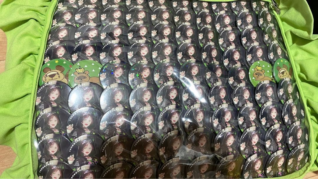 うらたぬき 痛バ - メルカリ