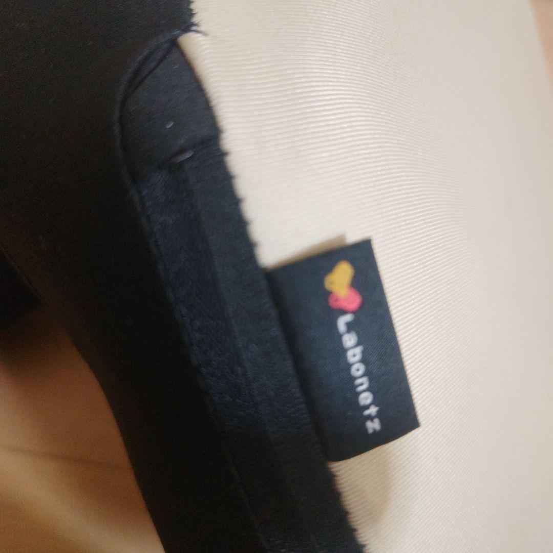 ★526A《姿勢矯正座椅子　凛座》黒色／背中低めの椅子です