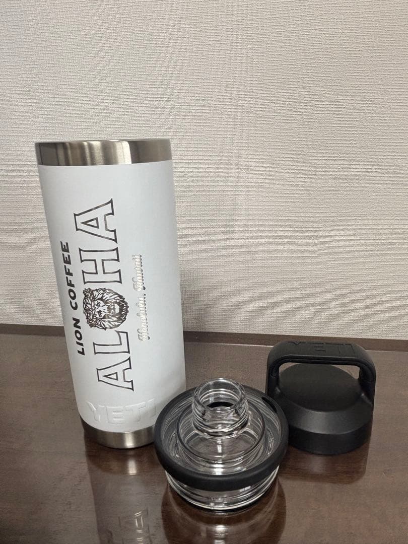 YETI ✖️ライオンコーヒー ステンレスボトル 【新品 日本未発売】 2