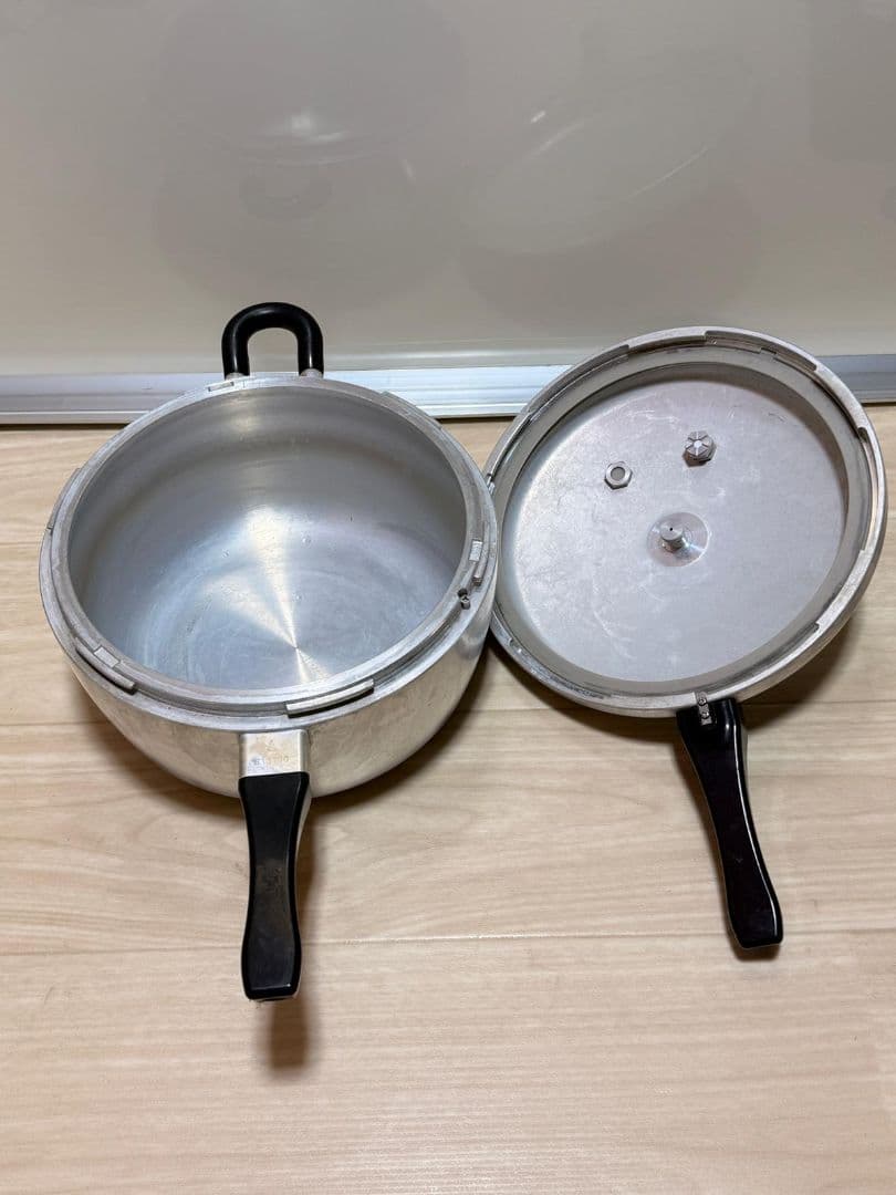 アルミ圧力鍋 シルバー PC-60A 動作確認済み