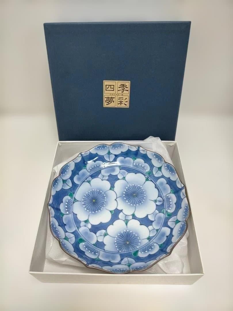 有田焼 花模様 大皿／飾り皿 青白磁（桜文様）88225-2-③-001T - メルカリ