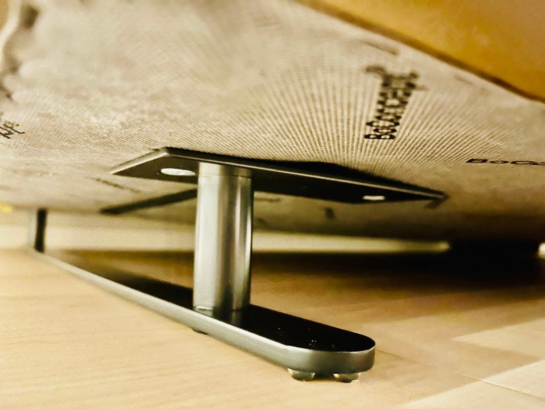 ボーコンセプト　革ハンプトン　BoConcept 2025年納品　半額