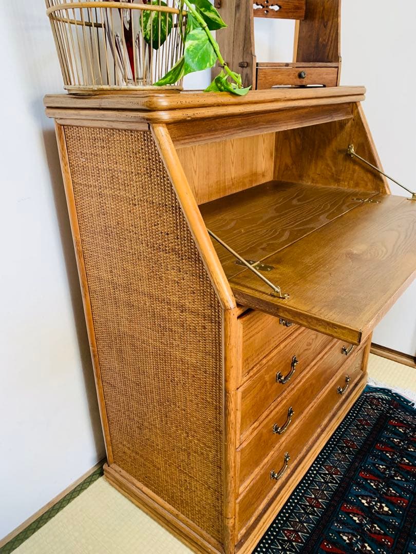 み*み様 【美品】大容量 レトロ アンティーク 丸十家具 ラタン ライティングビ