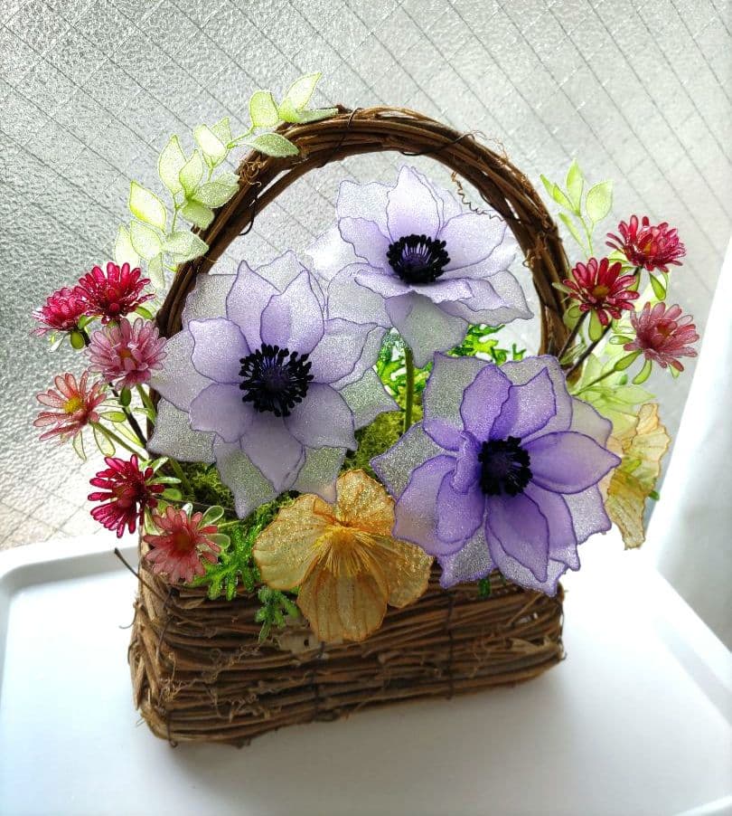 アネモネアレンジメント　　　　アメリカンフラワー　（ディップフラワー）