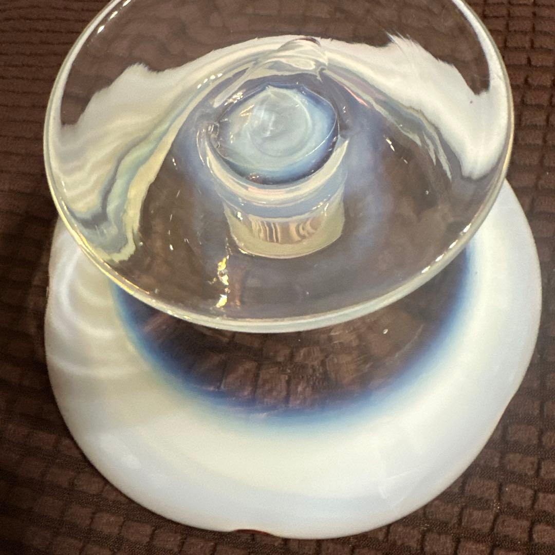 赤縁輪花氷コップ 乳白ぼかし　美品