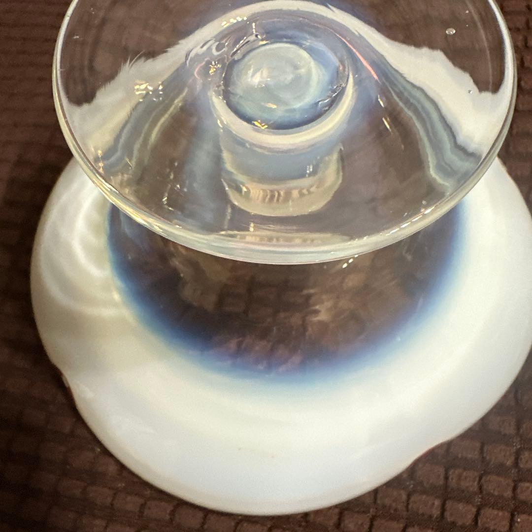 赤縁輪花氷コップ 乳白ぼかし　美品