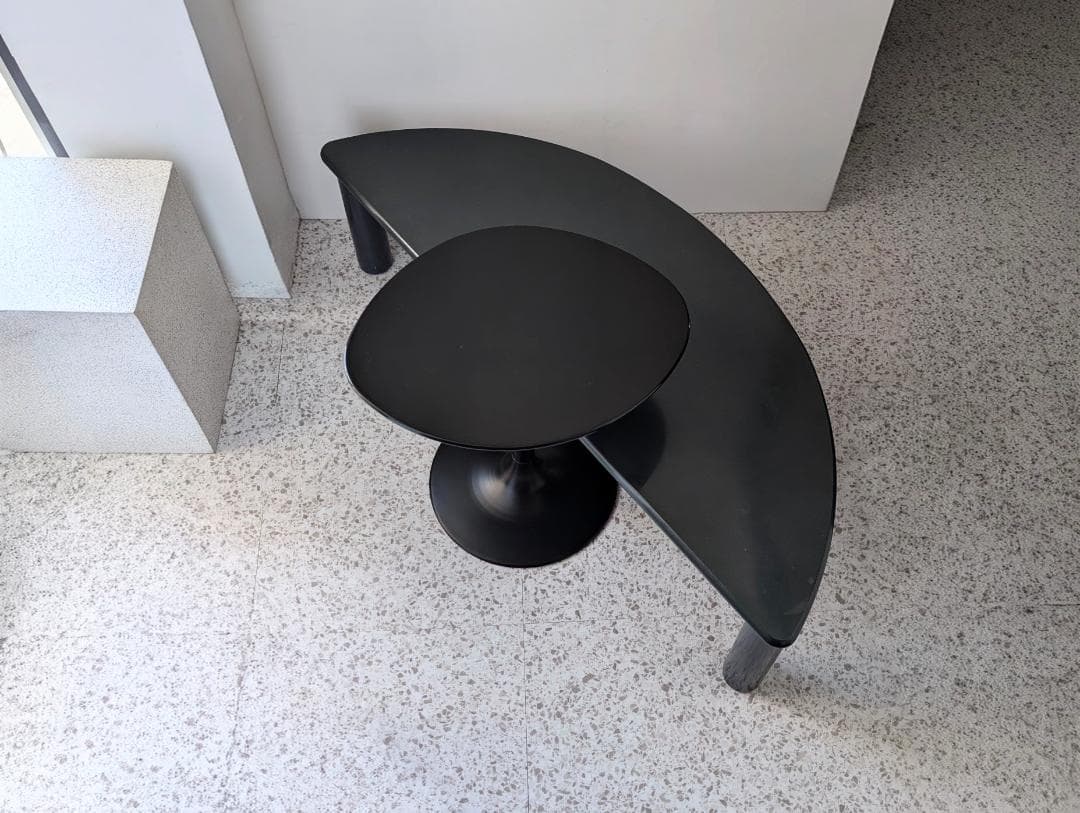 Used ペデスタル コーヒーテーブル 一本脚 ブラック Duplo 廃番 美品