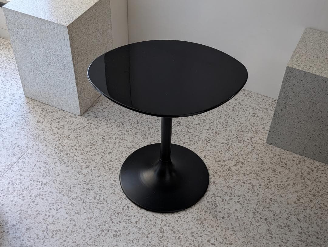 Used ペデスタル コーヒーテーブル 一本脚 ブラック Duplo 廃番 美品