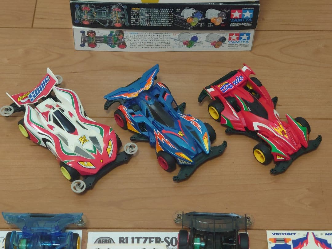 タミヤ　フルカウル　エアロ　ミニ四駆　15台　まとめ売り