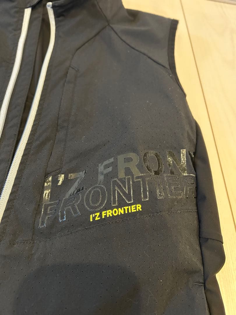 I'Z FRONTIER ペルチェベスト
